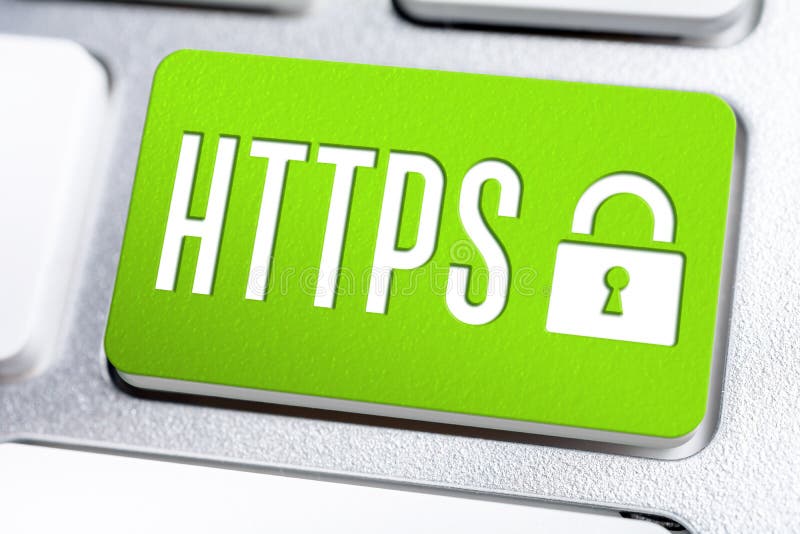 Зелёная кнопка https с замком на концепции безопасного интернета клавиатуры стоковое фото
