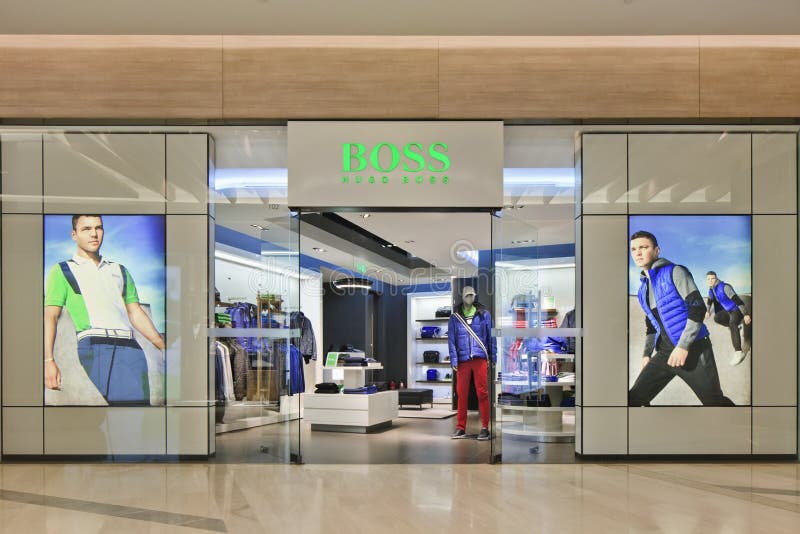 stikstof wonder Vouwen Hugo Boss Outlet in Kerry Center Shopping Mall, Beijing, China Editorial  Image - Image of center, boutique: 89800305