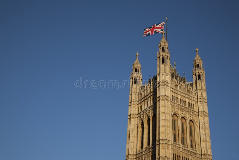 Huizen van het Parlement met de Vlag van Union Jack, Londen royalty-vrije stock foto's Huizen van het Parlement met de Vlag van Union Jack, Londen royalty-vrije stock foto's