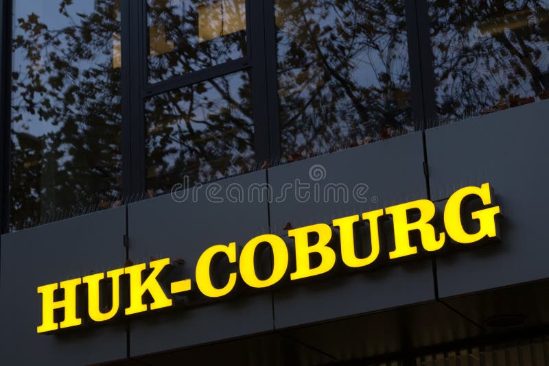 Huk cobourg se connecter un bâtiment dans le cologne Allemagne photo libre de droits Huk cobourg se connecter un bâtiment dans le cologne Allemagne photo libre de droits