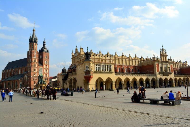 Huvudsaklig marknadsfyrkant, Krakow, Polen arkivfoton Huvudsaklig marknadsfyrkant, Krakow, Polen arkivfoton