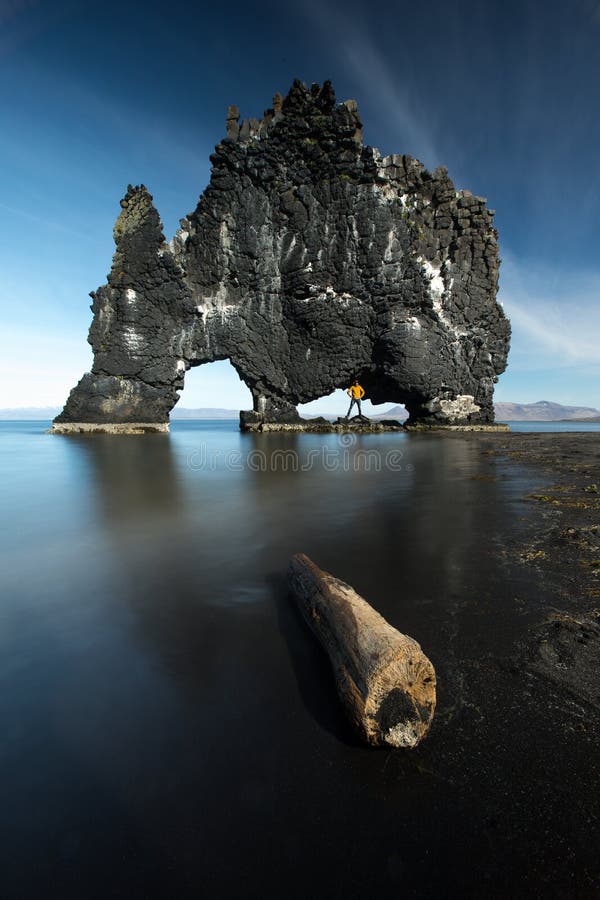 Hvitserkur - roche naturelle unique de basalte en Islande Destination supérieure de voyage de l'Islande photos stock Hvitserkur - roche naturelle unique de basalte en Islande Destination supérieure de voyage de l'Islande photos stock