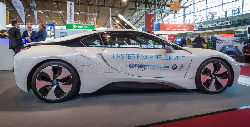 Hybrides Sporteinsteckauto BMW i8 lizenzfreies stockbild Hybrides Sporteinsteckauto BMW i8 lizenzfreies stockbild
