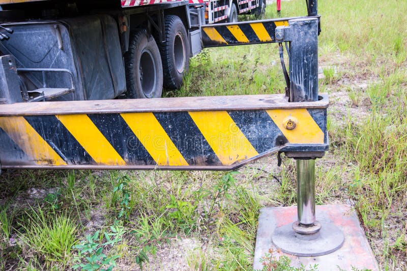 Hydraulic Foot Of The Crane. Extended Side Truck Outrigger Stabilizer. Support To Mobile