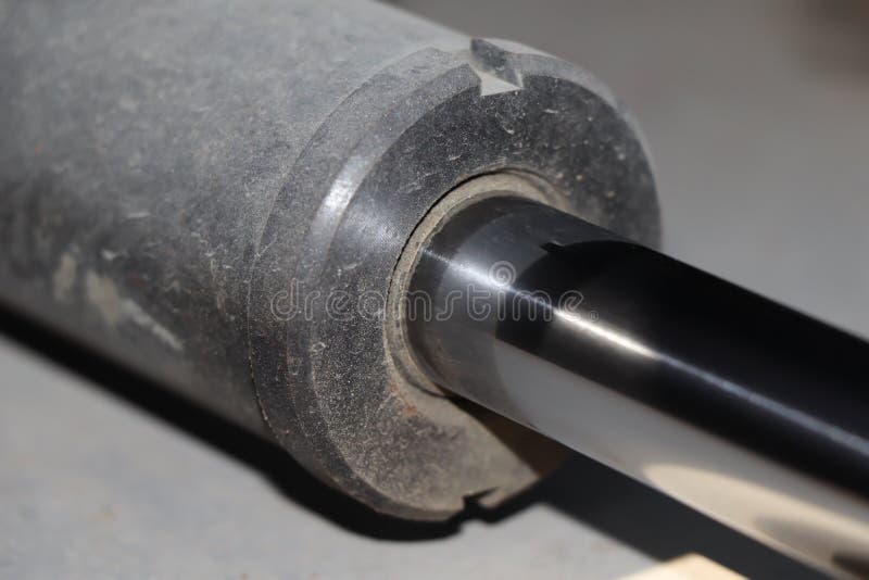 Hydraulic cylinder stock photo. Image of heavy, iron 209031984