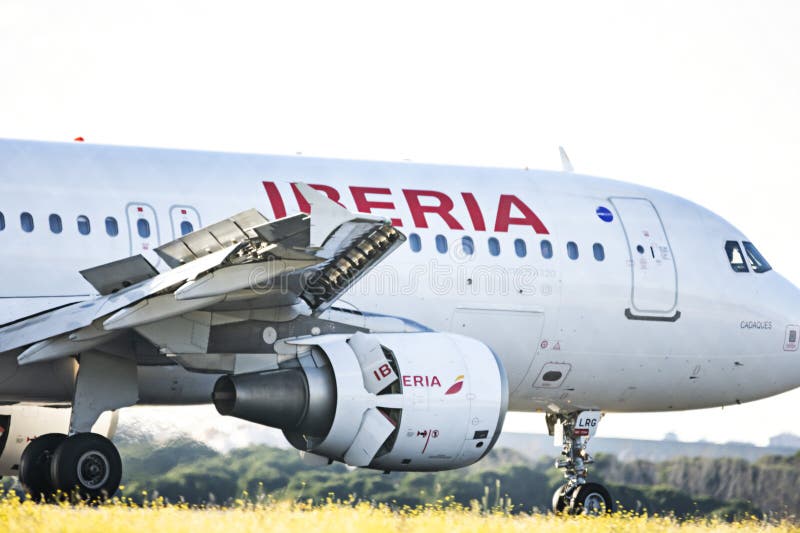 Hydraulic Systems in Aircraft Provide a Means for Component Operation