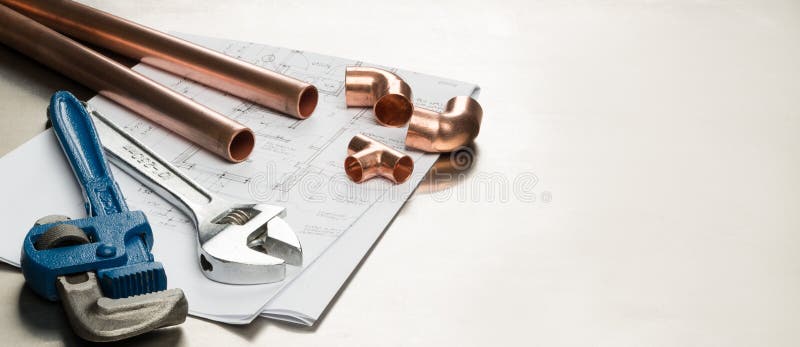 Hydraulików narzędzi i instalacja wodnokanalizacyjna materiałów sztandar z kopii przestrzenią obrazy stock