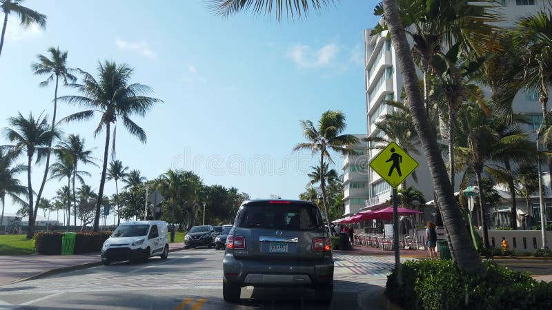 Hyperlapse que conduce a través de la playa del sur Miami de la impulsión del océano