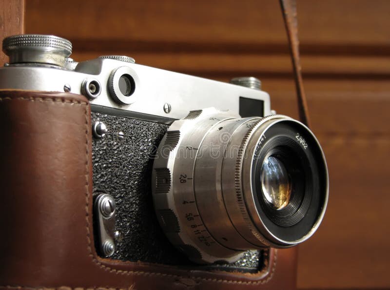 Hängende alte Fotokameranahaufnahme stockfotos Hängende alte Fotokameranahaufnahme stockfotos