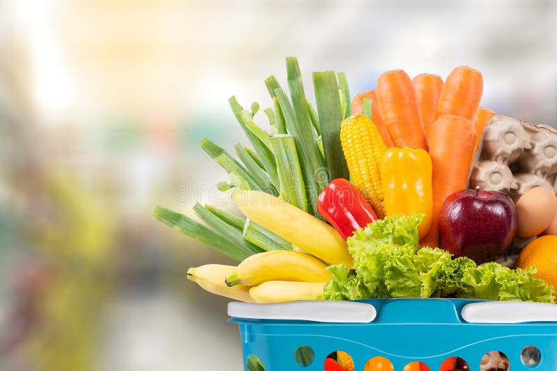 hälsokostfrukt och grönsak i supermarketlivsmedelsbutikshopping arkivbild hälsokostfrukt och grönsak i supermarketlivsmedelsbutikshopping arkivbild
