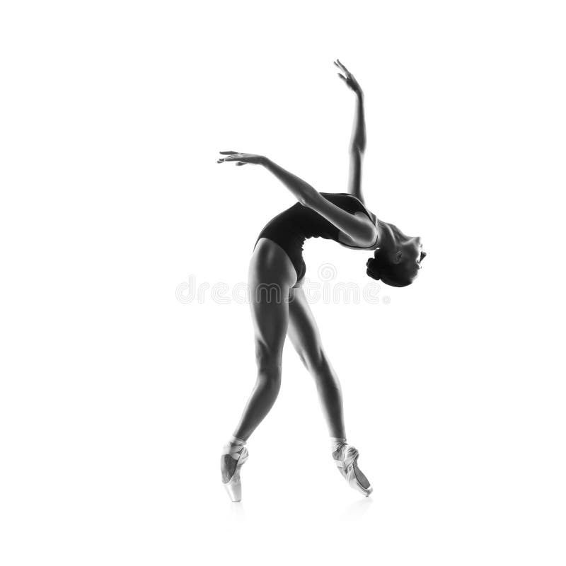 Härlig balettdansör som isoleras på white