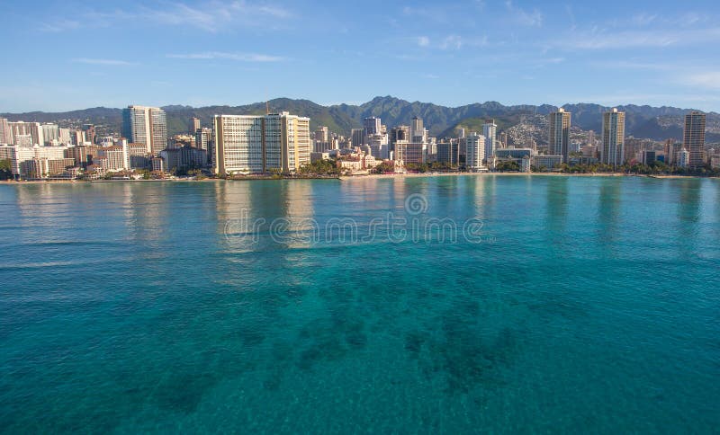 Härlig flyg- sikt av den Waikiki stranden Oahu Hawaii fotografering för bildbyråer Härlig flyg- sikt av den Waikiki stranden Oahu Hawaii fotografering för bildbyråer