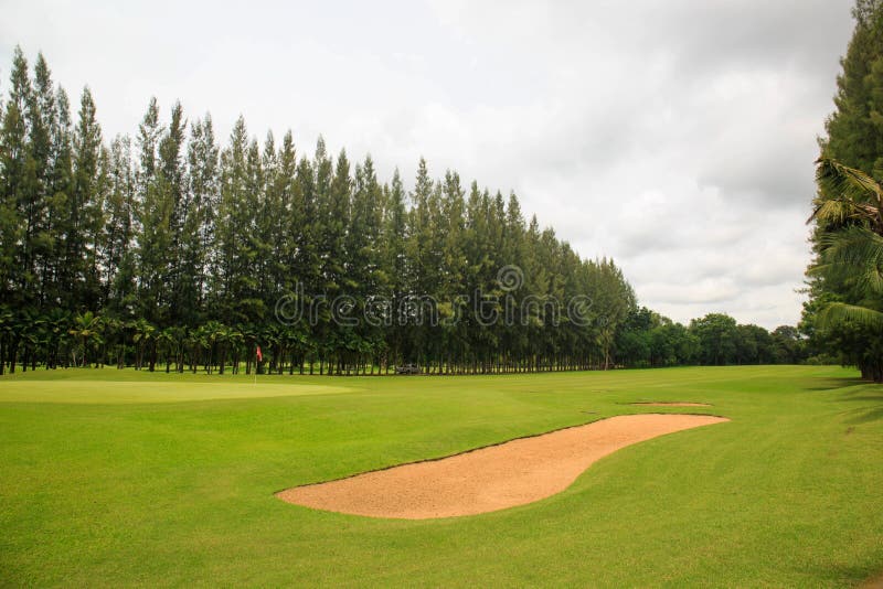 härlig sky thailand för samui för liggande för koh för ö för kursgolfgreen arkivbilder härlig sky thailand för samui för liggande för koh för ö för kursgolfgreen arkivbilder