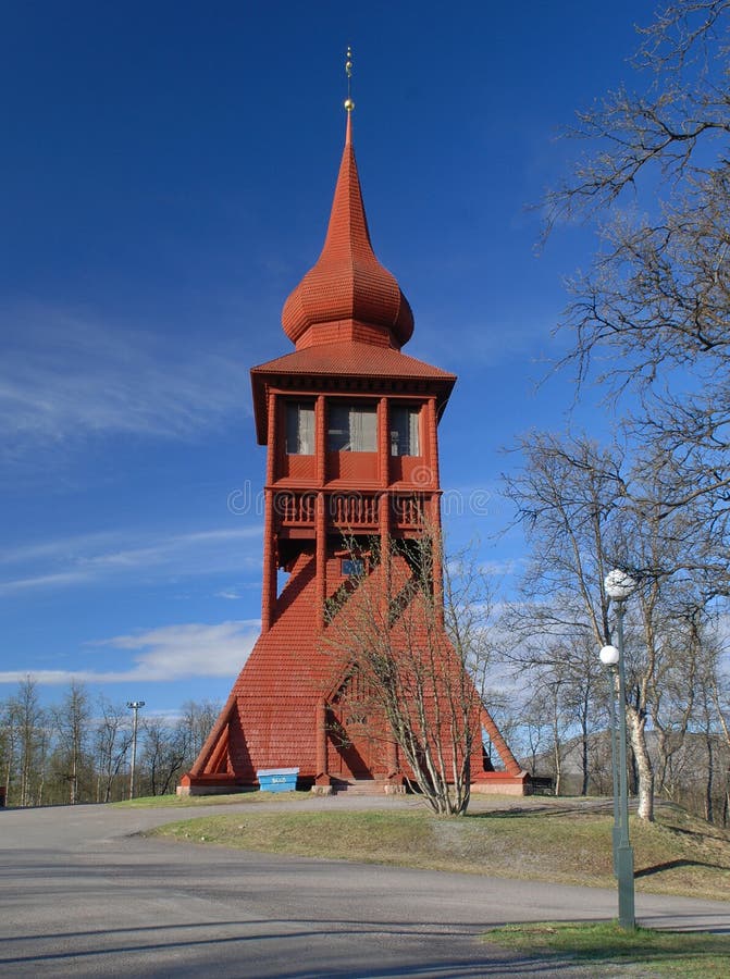 Hölzerne Kirche in Kiruna lizenzfreies stockfoto Hölzerne Kirche in Kiruna lizenzfreies stockfoto