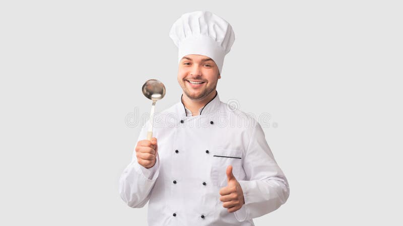 https://thumbs.dreamstime.com/b/i-like-cooking-smiling-chef-man-holding-ladle-spoon-gesturing-thumbs-up-standing-over-white-studio-background-panorama-chef-man-169063489.jpg