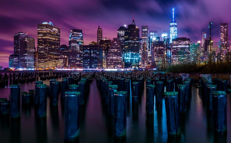I stadens centrum Manhattan New York City natthorisont royaltyfri foto I stadens centrum Manhattan New York City natthorisont royaltyfri foto