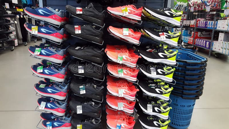Sep 20, 2019 San Francisco / CA / USA - Exterior View of Decathlon Sporting Goods Store, in South of Market District in Downtown Editorial Image - Image of equipment, exterior: 159220025