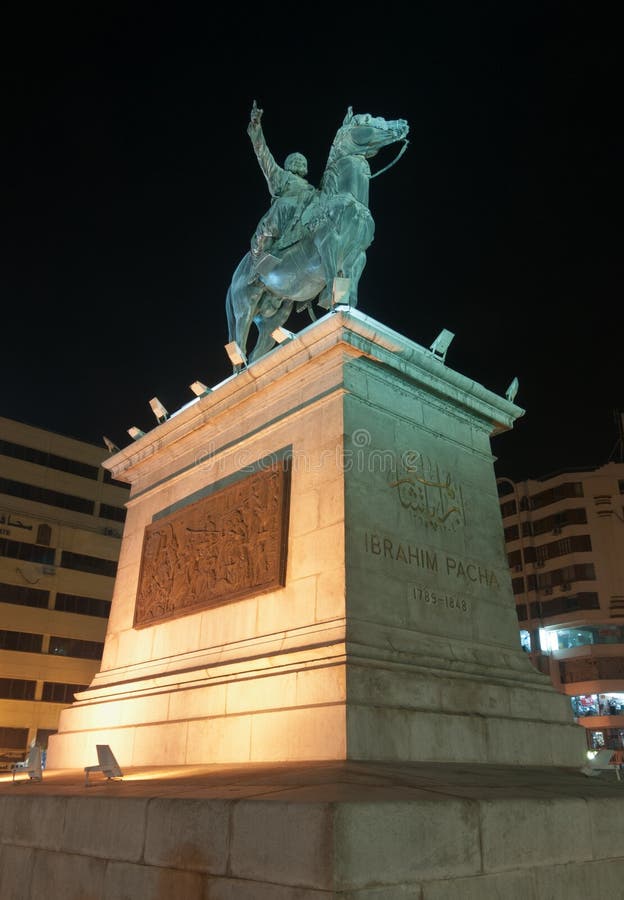 Statue von Kairos Löwe stockfoto. Bild von skulptur, kunst 14912138