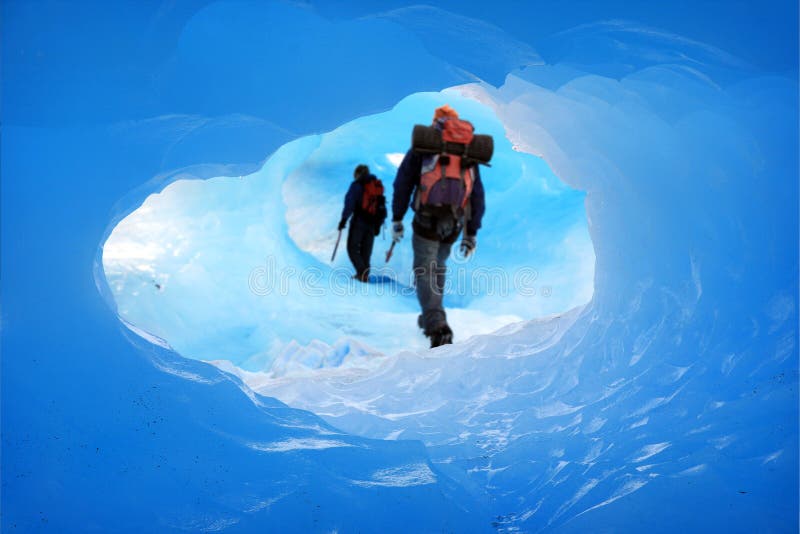 Montana escaladores sobre el glaciar,,.