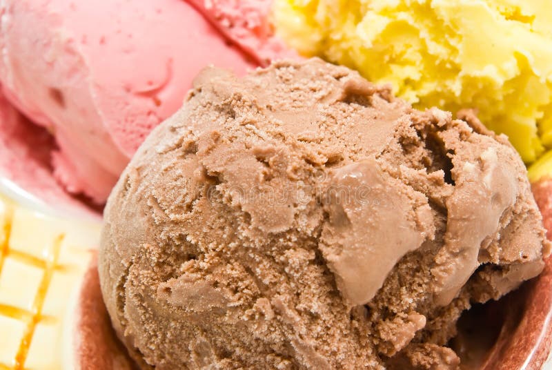 Какой жир в мороженом. Жиры в мороженом. Harris Teeter Ice Cream Neapolitan.