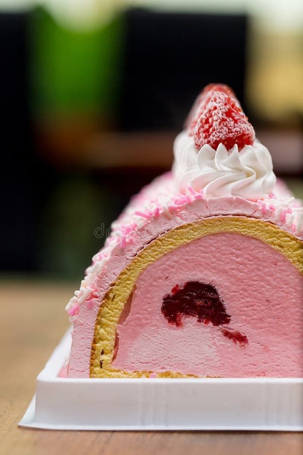 307 Coffee Ice Cream Cake Roll Stock Photos Free & RoyaltyFree Stock
