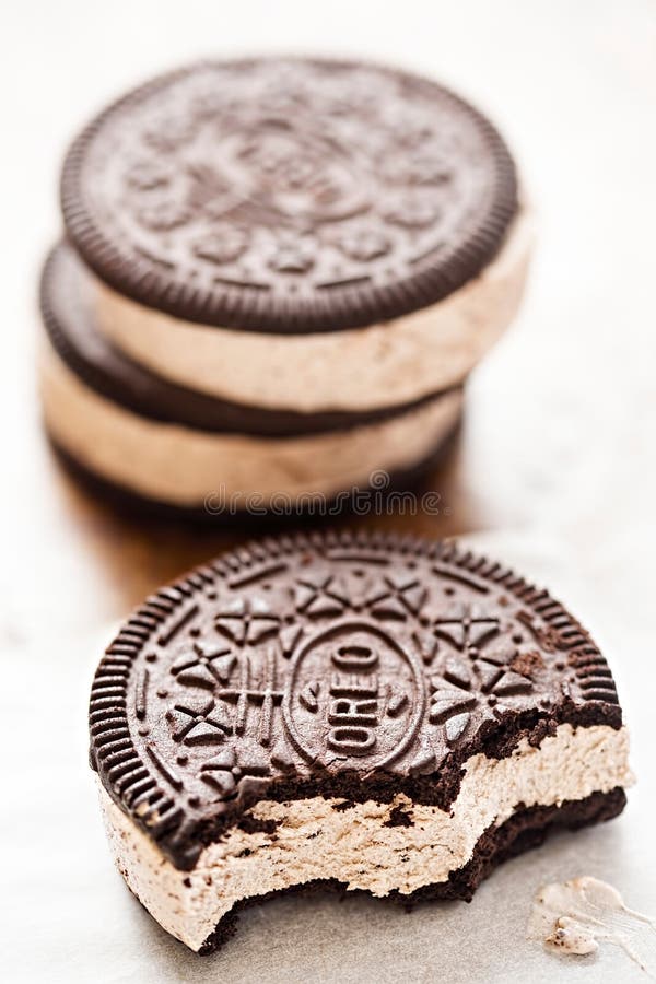 Ice cream sandwich Oreo - chocolate flavoured sandwich biscuits filled with vanilla flavour ice cream with crushed biscuit