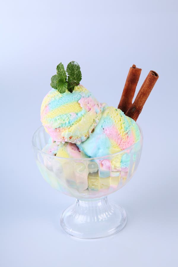 Ice Cream Tupperware Stock Photos - Free & Royalty-Free Stock Photos from  Dreamstime