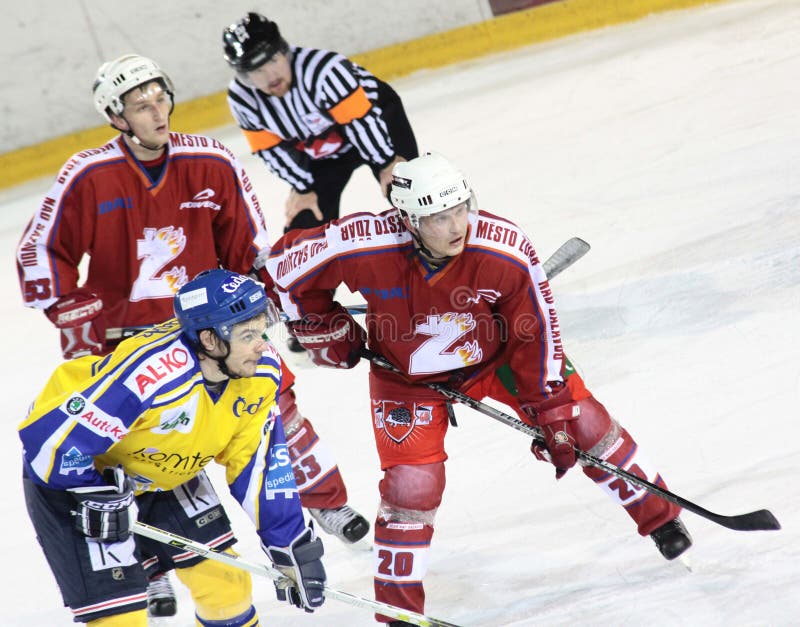 Swiss Ice Hockey LNA editorial photography. Image of referee 7400427