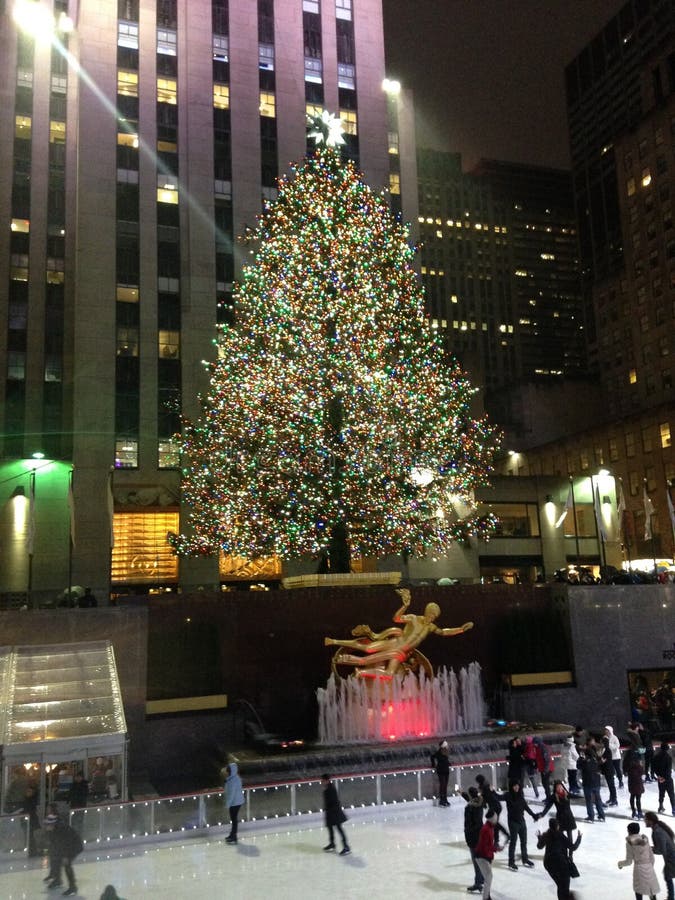 Ice Skating Rink And Christmas Tree In Front Of Rockefeller Center. Editorial Photography ...