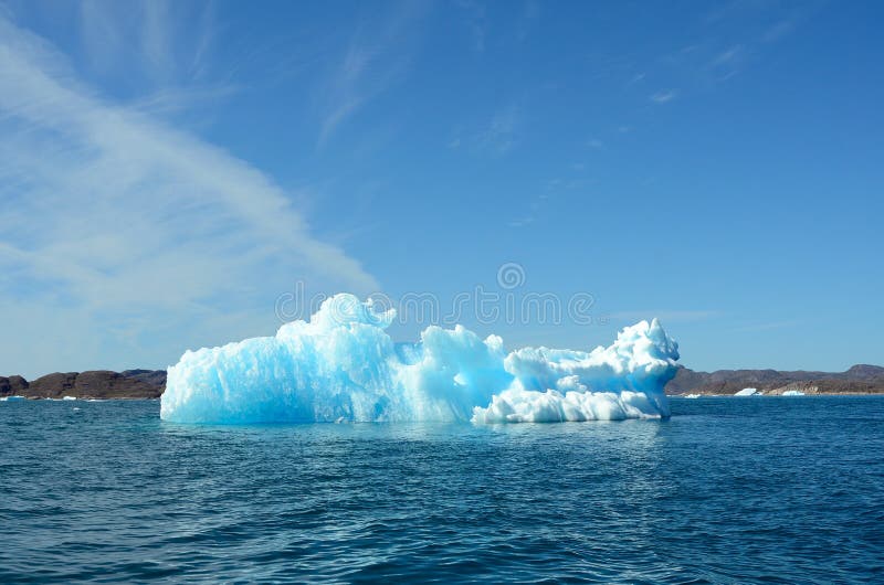 Icebergs Floating in the Atlantic Ocean, Greenland Stock Photo - Image of qeqertoq, ease: 113504874