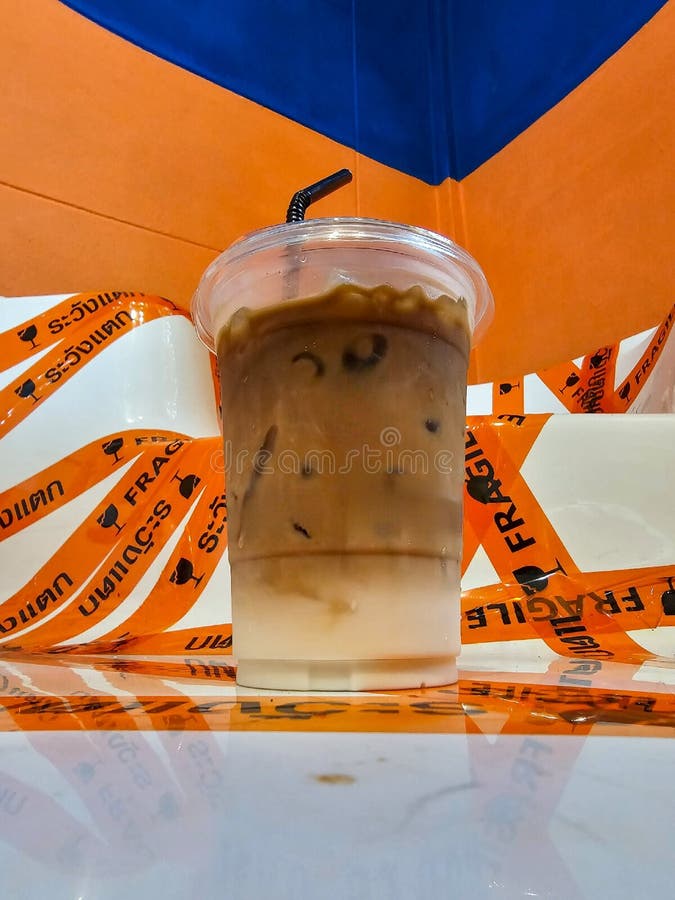 Glasses of iced coffee – License Images – 12375175 ❘ StockFood
