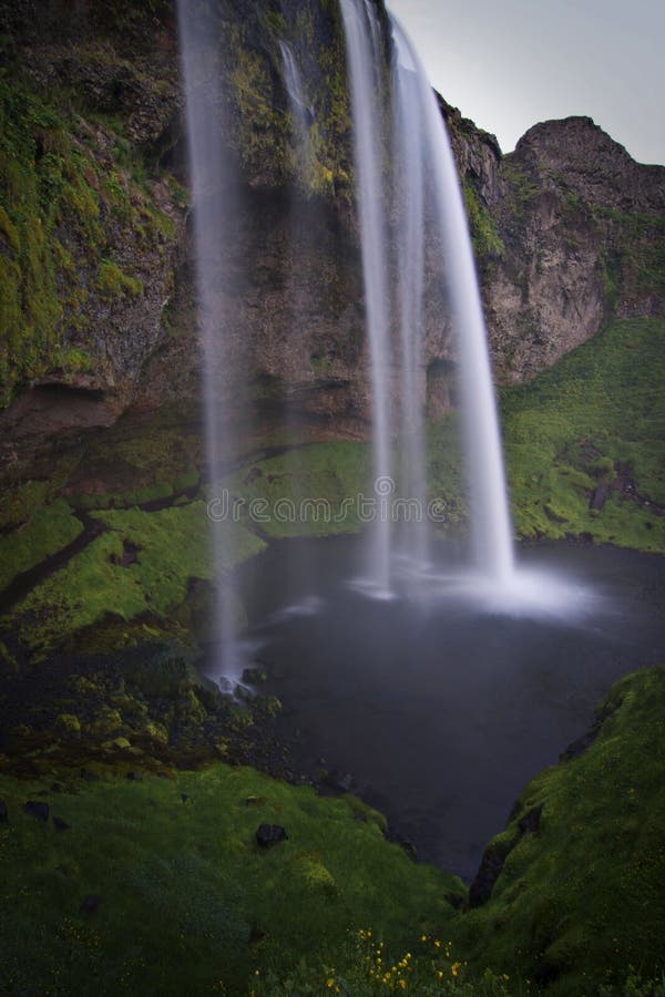 Iceland: Seljalandsfoss