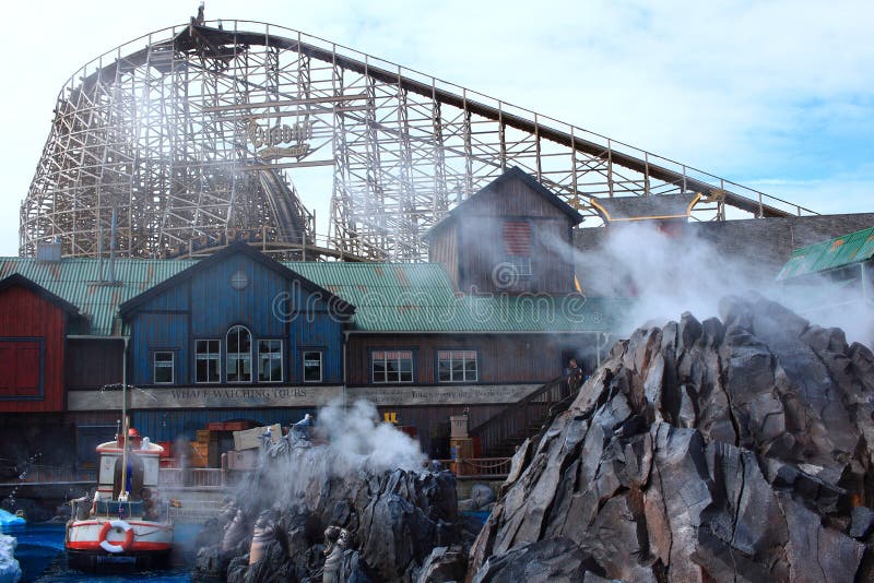 Wooden Coaster Structure Top Head of Wodan Editorial Image - Image