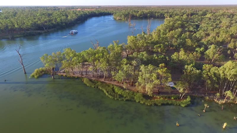 Ideia aérea do feriado Murray River Australia da casa flutuante