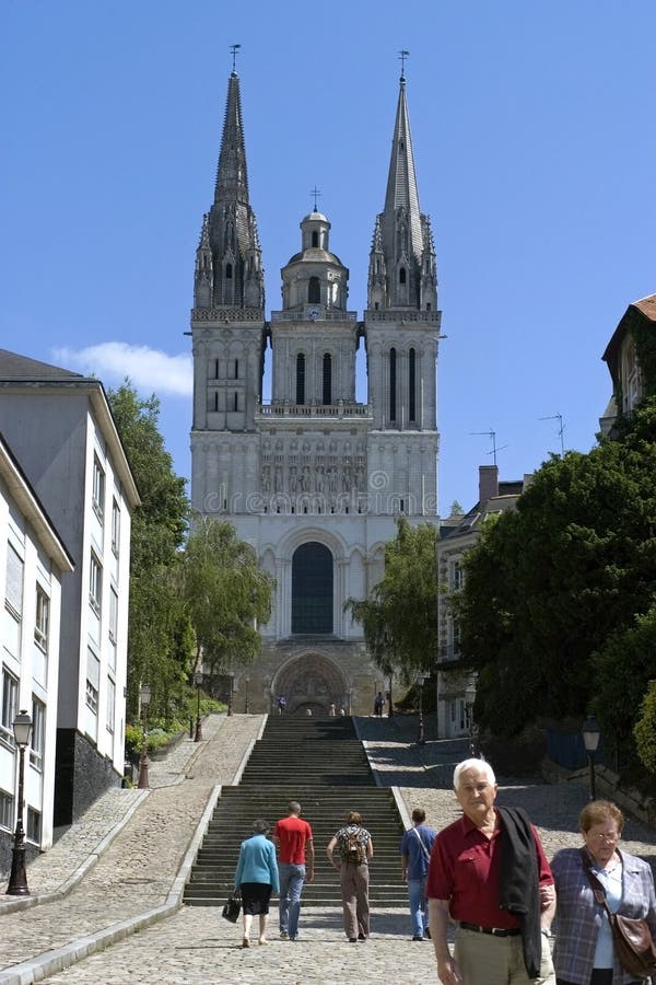 Ideia da cidade Angers com catedral histórica imagens de stock Ideia da cidade Angers com catedral histórica imagens de stock