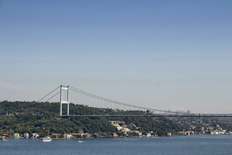 Ideia da ponte do FSM, do Bosphorus e do lado asiático fotos de stock royalty free Ideia da ponte do FSM, do Bosphorus e do lado asiático fotos de stock royalty free