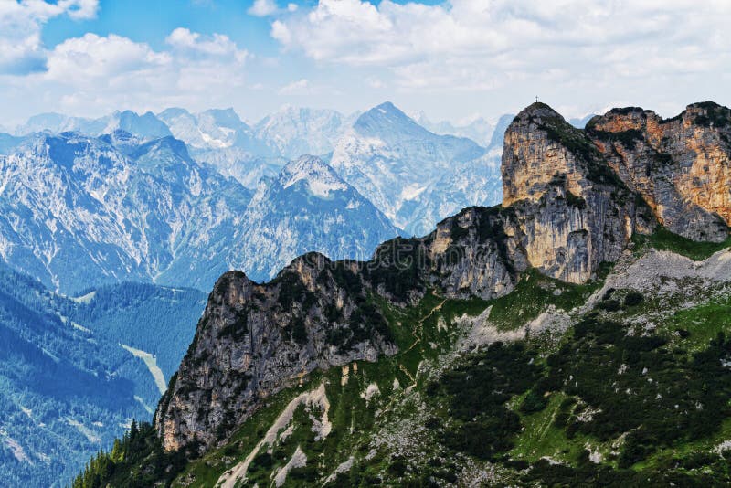 Idyllische Ansicht mit Hochgebirge in der Rofan-Strecke Österreich, Tirol stockfoto