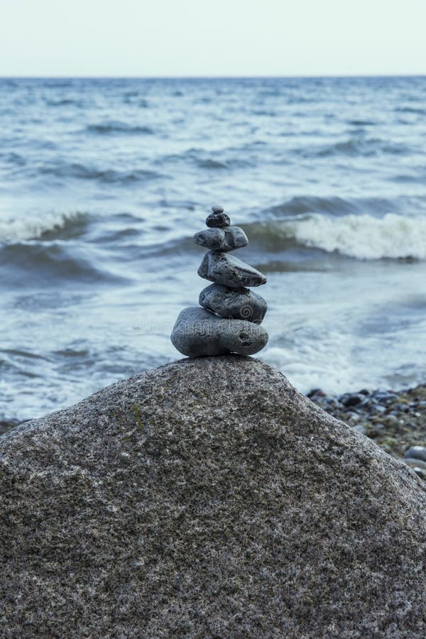 Idyllische Aussicht auf den Sandstrand lizenzfreies stockbild