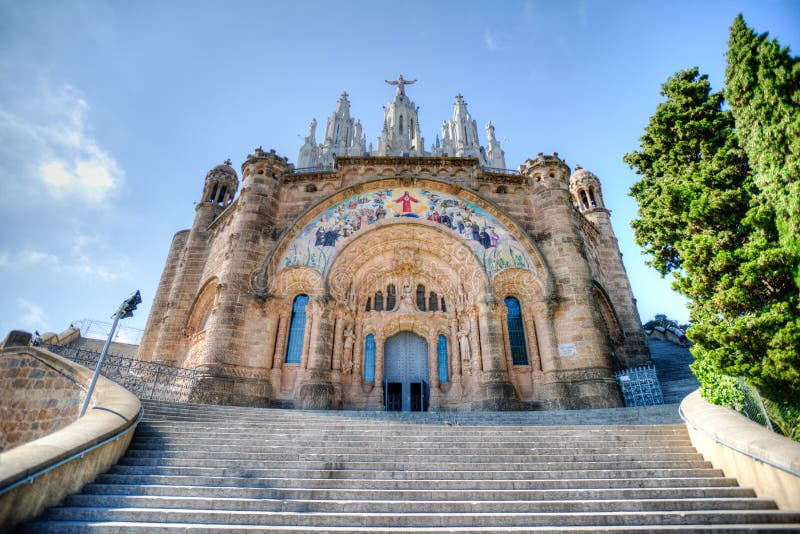 Iglesia Barcelona HDR imagen de archivo libre de regalías Iglesia Barcelona HDR imagen de archivo libre de regalías