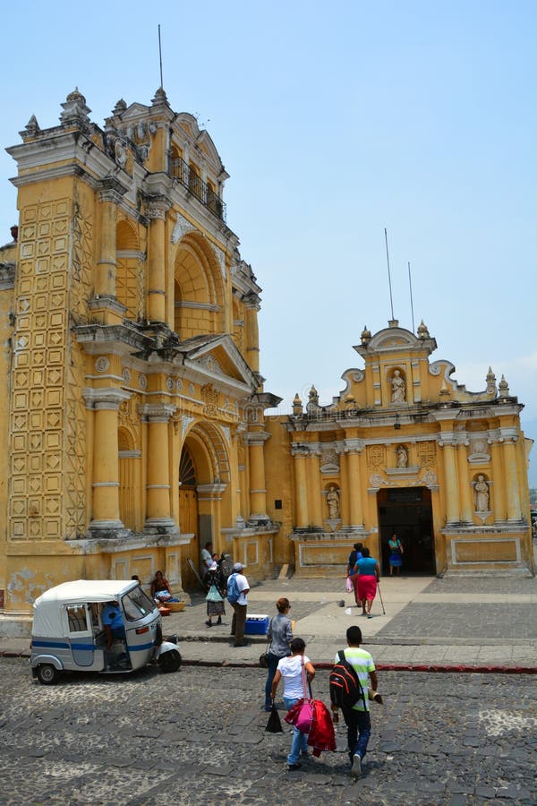 Iglesia De La Merced Antigua Guatemala Editorial Stock Photo - Image of busy, convent: 172301583 Iglesia De La Merced Antigua Guatemala Editorial Stock Photo - Image of busy, convent: 172301583