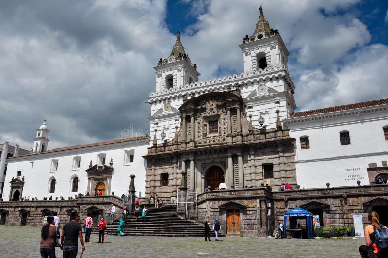 Iglesia De San Francisco En Quito, Ecuador Foto de archivo editorial