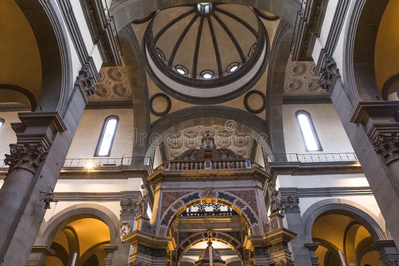 Iglesia De Santo Spirito, Florencia, Italia Fotografía editorial - Imagen de  toscana, medicis: 76739062