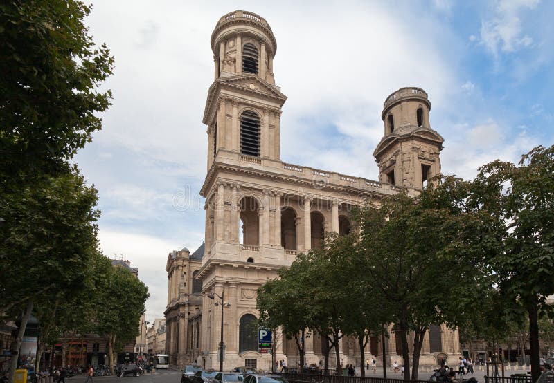 La Iglesia De San Sulpicio Y Sus Dos Torres En París Francia Imagen de