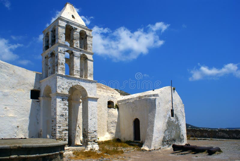 Iglesia vieja en la isla de Kythera, Gree foto de archivo Iglesia vieja en la isla de Kythera, Gree foto de archivo