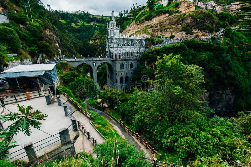 Iglesias Más Bellas Del Mundo. Santuario Las Lajas Construido En Colombia Cerca De La Frontera Ecuador Imagen de archivo - Imagen de cristianismo, peregrinaje: 228737413 Iglesias Más Bellas Del Mundo. Santuario Las Lajas Construido En Colombia Cerca De La Frontera Ecuador Imagen de archivo - Imagen de cristianismo, peregrinaje: 228737413