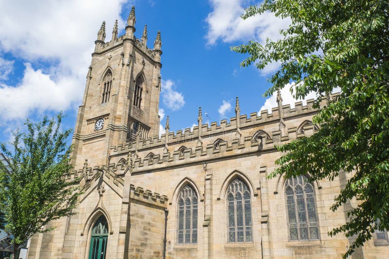 Igreja antiga em Sheffield, Reino Unido fotografia de stock Igreja antiga em Sheffield, Reino Unido fotografia de stock