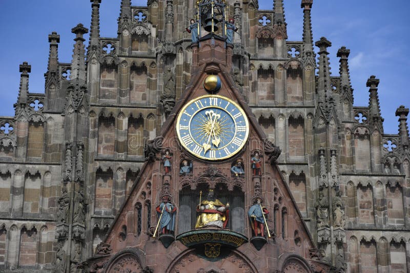 Igreja de nossa senhora, Nuremberg imagem de stock Igreja de nossa senhora, Nuremberg imagem de stock