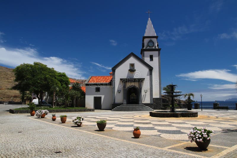 A igreja em Quinta faz o recurso Madeira de Lorde fotografia de stock royalty free A igreja em Quinta faz o recurso Madeira de Lorde fotografia de stock royalty free