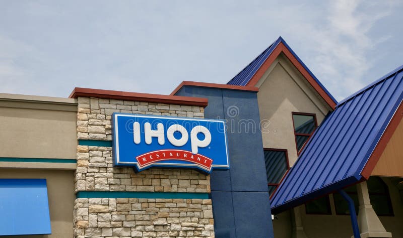 IHOP Pancake Restaurant. International House of Pancakes is Expanding Their  Menu To Include Burgers I Editorial Stock Image - Image of blue, waffle:  150008104