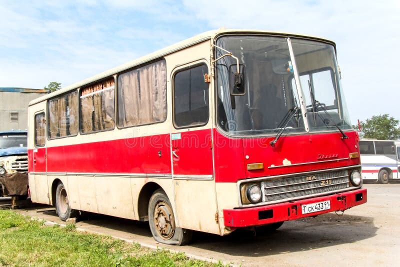 Ikarus bus at Park Pobedy, Moscow, Russia Stock Photo - Alamy